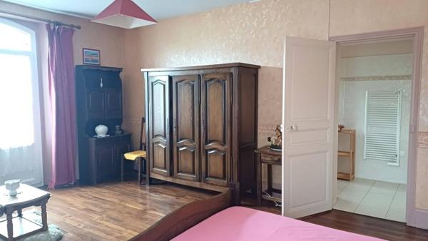 MAISON BOURGEOISE NOYON