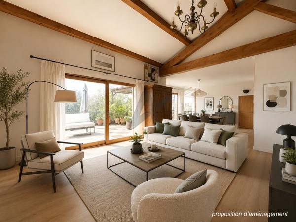 Limonest . Maison 6 chambres au calme avec vue .