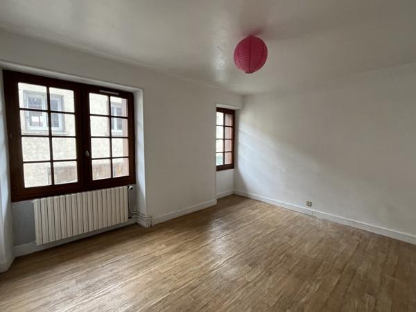Maison à louer |  Mussidan |  6 pièces | 148 m²