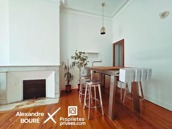 JARDIN PUBLIC - RARE APPARTEMENT DE 4 PIÈCES DE 89M2