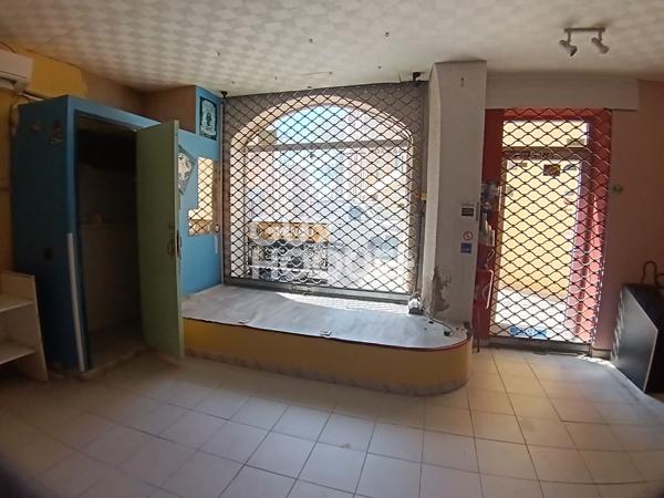 Maison avec local commercial à vendre à Narbonne - Réf. V1488CB