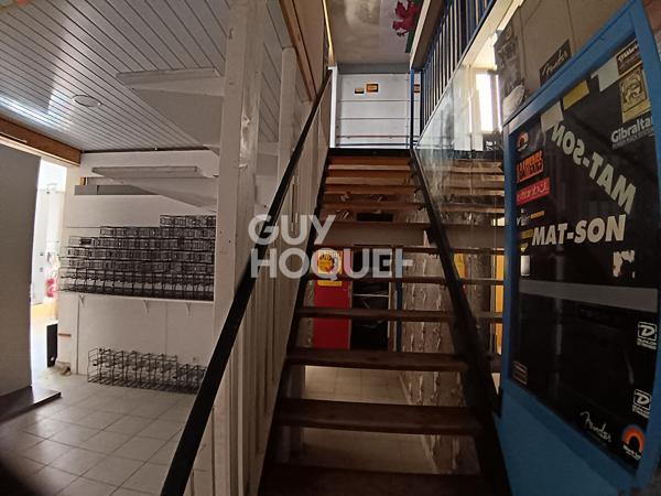 Maison avec local commercial à vendre à Narbonne - Réf. V1488CB