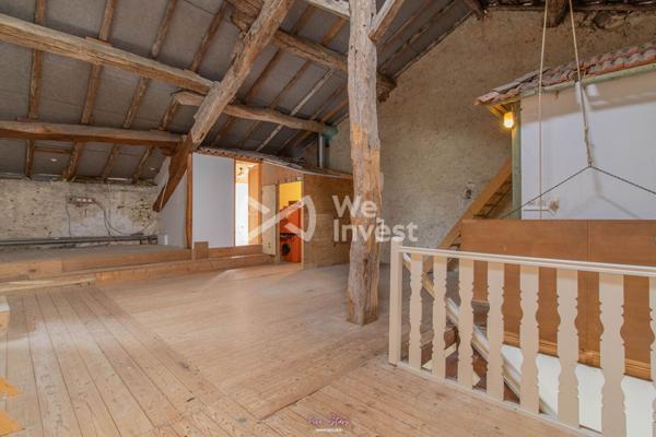 Maison - 170 m² - 6 pièces - garage et jardin