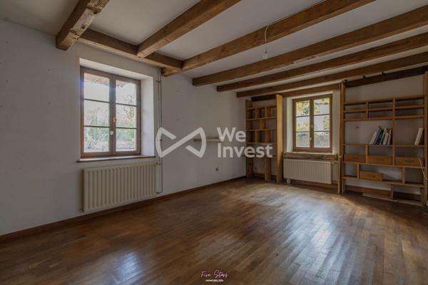 Maison - 170 m² - 6 pièces - garage et jardin