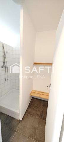 Studio tout petit prix, au calme, proche centre !