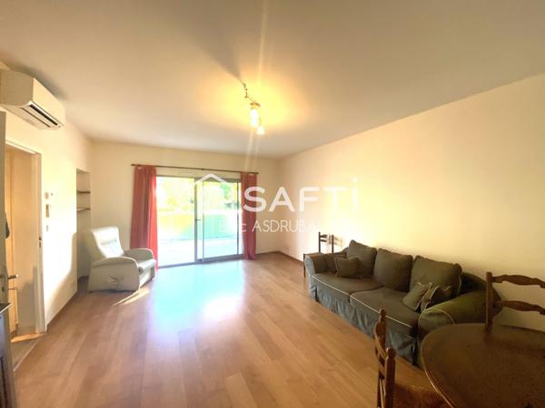 Appartement centre ville T3 avec ascenseur -24200 Sarlat