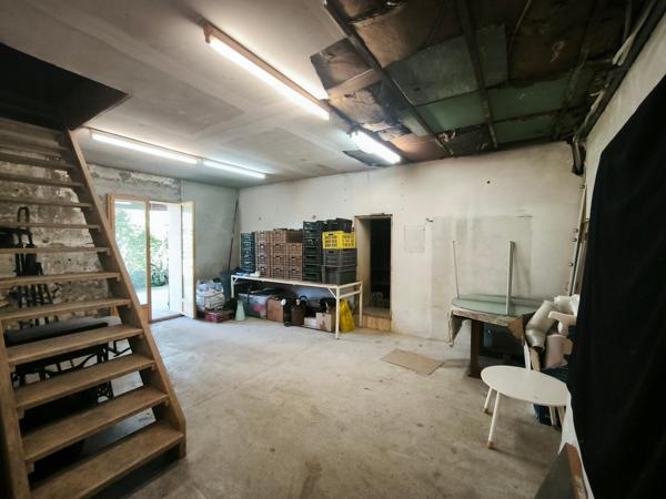 Mas avec 4 logements + annexes