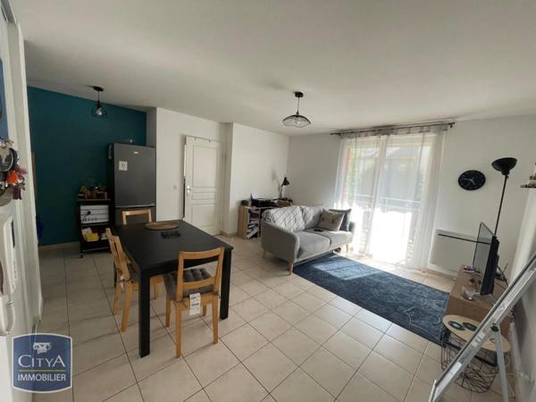Appartement à louer 2 pièces 46.01m² Réhon (54430)