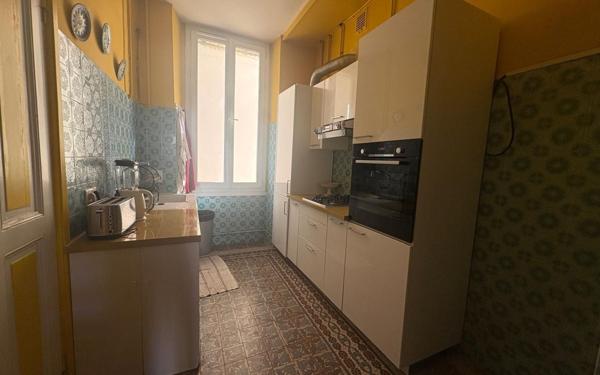 Appartement à vendre    5 pièces • 164 m2 Nice
