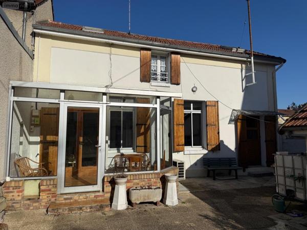 Maison à vendre à Sainte-Savine dans l'Aube (10300), ref : 10010/449   
Gare