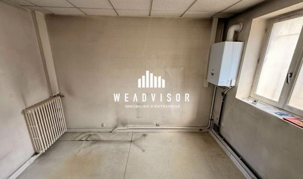 À LOUER : LOCAL COMMERCIAL OU BUREAUX D'ENVIRON 91 M² - QUARTIER MIROIR