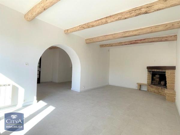 Location maison Pernes-les-Fontaines (84210) 7 pièces 182.32m²