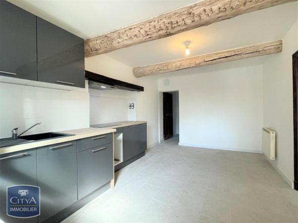 Location maison Pernes-les-Fontaines (84210) 7 pièces 182.32m²