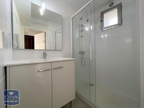 Location maison Pernes-les-Fontaines (84210) 7 pièces 182.32m²