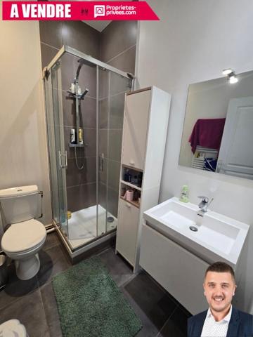 Immeuble Hirson 8 pièce(s) 200 m2