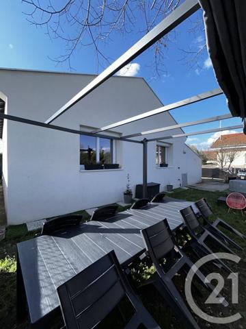Maison à vendre  4 pièces - 80 m2 DECINES CHARPIEU - 69