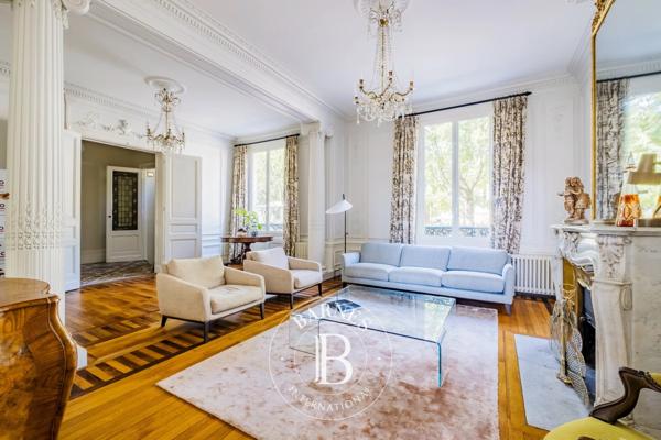 Bordeaux, Maison 4 Chambres -  290 m² à vendre
