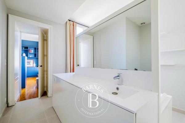 Bordeaux, Maison 4 Chambres -  290 m² à vendre