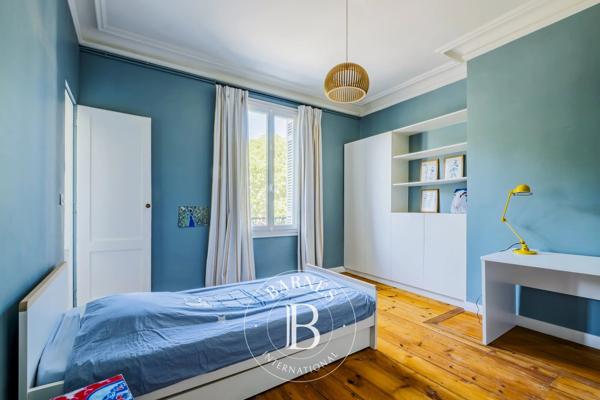 Bordeaux, Maison 4 Chambres -  290 m² à vendre