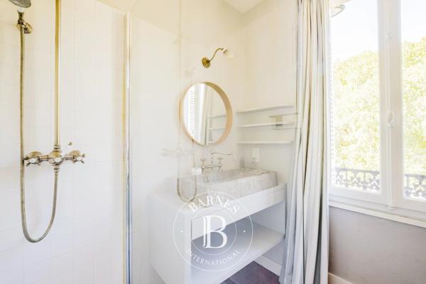 Bordeaux, Maison 4 Chambres -  290 m² à vendre