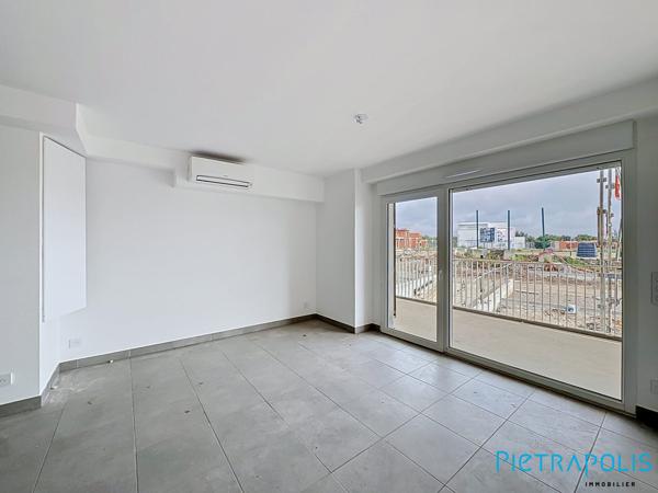 AGDE : APPARTEMENT T2 -TERRASSE 16 m² – ASCENSEUR - PARKING