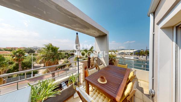 Appartement standing T4 + parking - Vue Marina