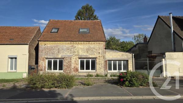 Maison à vendre  3 pièces - 64 m 2   GUISE  - 02