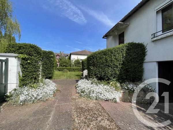 Maison à vendre  3 pièces - 64 m 2   GUISE  - 02