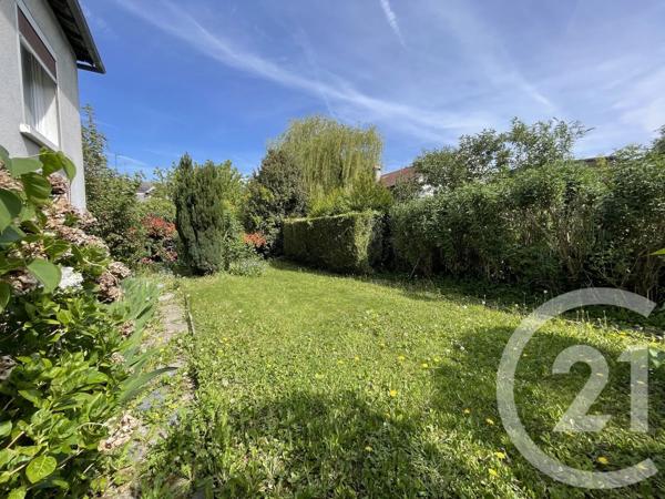 Maison à vendre  3 pièces - 64 m 2   GUISE  - 02