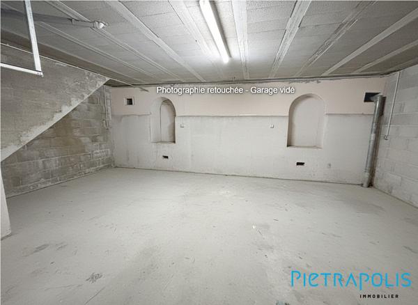 MAISON DE VILLE 100 M2 -3 à 4 CHAMBRES - TERRASSE - GARAGE - TARARE