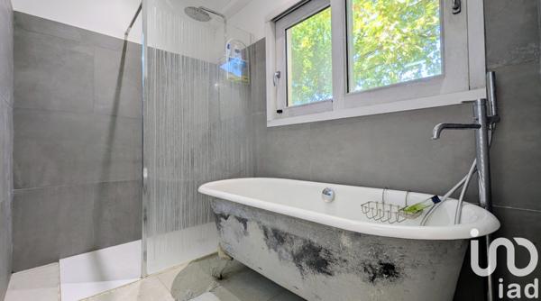 Maison à vendre 4 pièces 110 m² L'Isle-sur-la-Sorgue