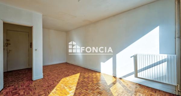 À vendre Studio 27.4 m² - Fontenay-le-fleury 78330