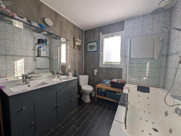 Maison à vendre à Landivisiau dans le Finistère (29400), ref : 4129