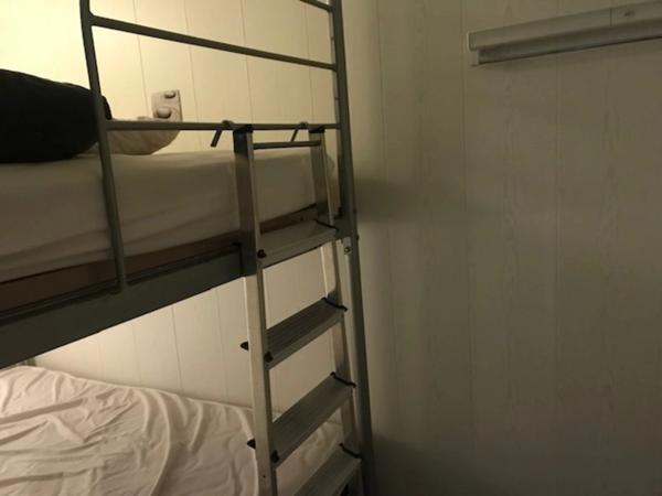 Dpt Hautes Pyrénées, dans la station de ski de LA MONGIE appartement T 2 de 29 m² avec balcon, cellier et parking intérieur.