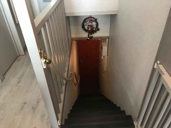 Dpt Hautes Pyrénées, dans la station de ski de LA MONGIE appartement T 2 de 29 m² avec balcon, cellier et parking intérieur.