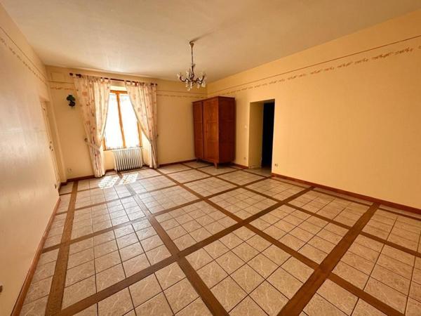 Maison à vendre |  Mareuil-sur-Arnon |  5 pièces | 155 m²