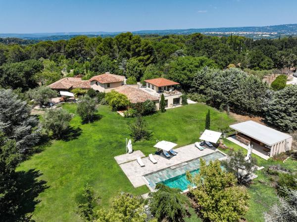 Vente Maison de luxe Aix-en-Provence 12 Pièces 580 m²