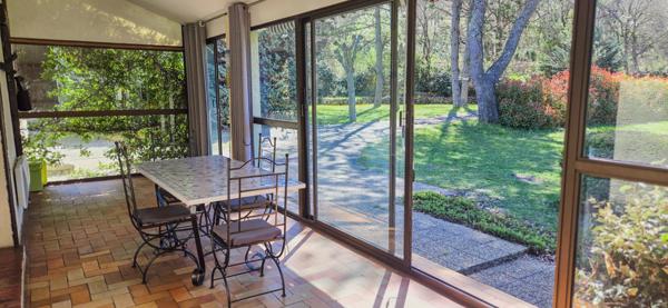 Rians (83560) Propriété 201m2 8 pièces garage et piscine