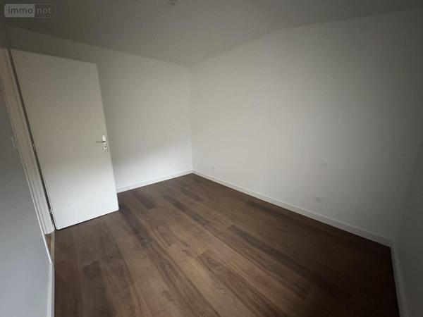 Appartement à louer à Lagnieu dans l'Ain (01150), ref : 01037-L96