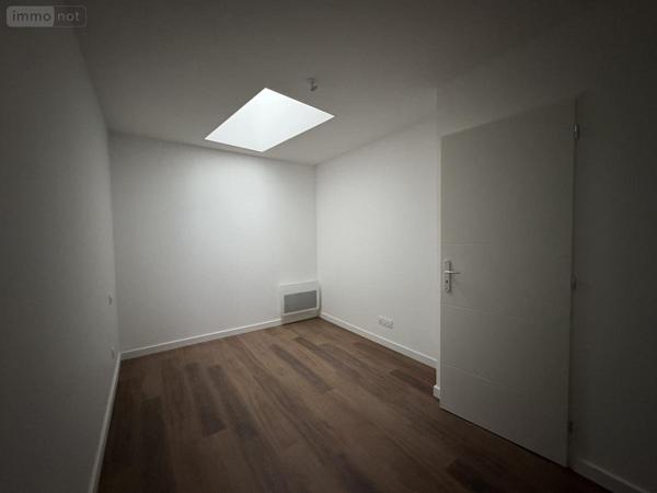 Appartement à louer à Lagnieu dans l'Ain (01150), ref : 01037-L96