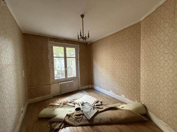 Appartement à vendre à Vichy dans l'Allier (03200), ref : 2025/977-03020