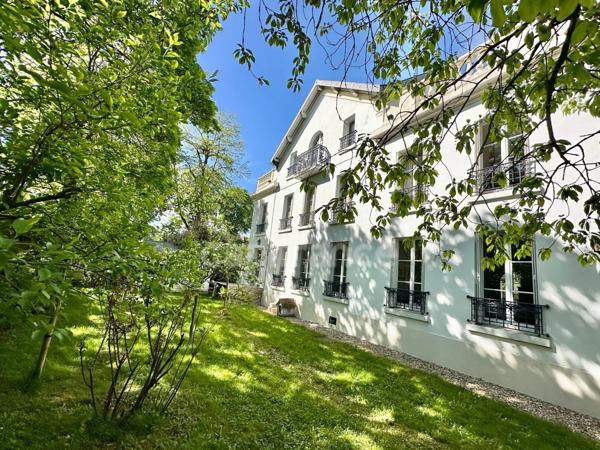 Parc de MAISONS LAFFITTE - Maison de famille de collection