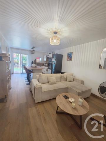 Appartement F2 à vendre  2 pièces - 46,04 m2 ST DENIS - 974