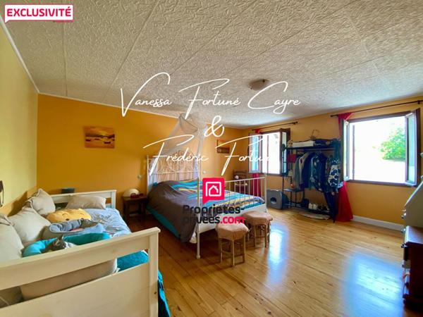 Maison Familiale + Appartement Indépendant | 200 m² | Garage XXL | Rentabilité + Potentiel Famille !