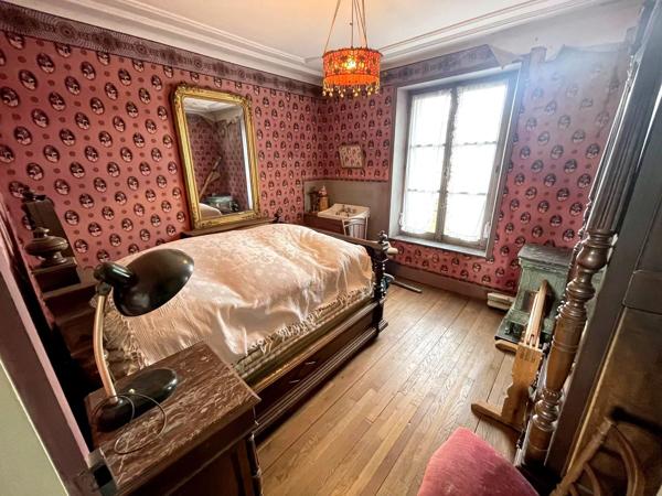 Vente                                                      Maison de village
                        
                     10 pièces                                         à Pexonne