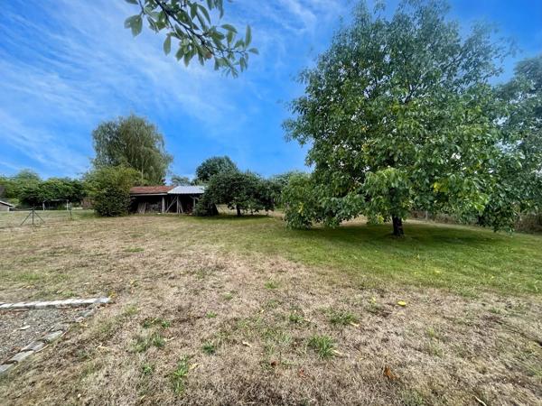 Vente                                                      Maison de village
                        
                     10 pièces                                         à Pexonne