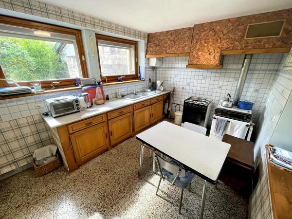 Vente                                                      Maison de village
                        
                     10 pièces                                         à Pexonne