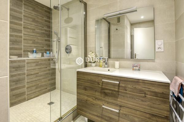 APPARTEMENT 3 CHAMBRES – RÉNOVATION CONTEMPORAINE