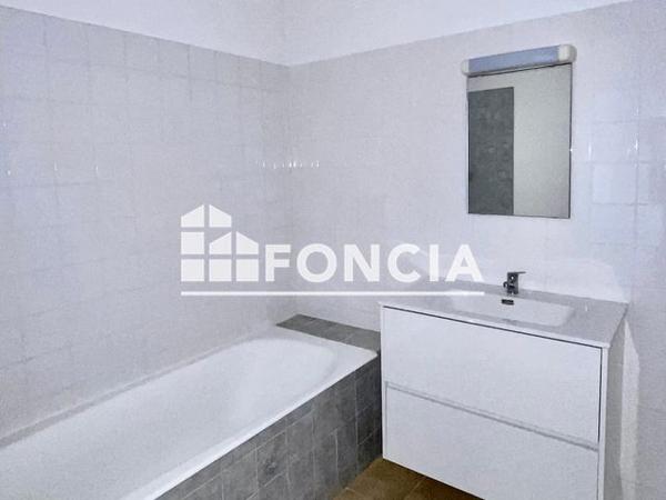 Location Appartement 3 pièces 68.07 m² - 5 CHEMIN DES 4 VENTS Thonon Les Bains 74200