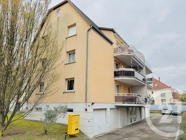 Appartement 4/5 Pièces à vendre  4 pièces - 76 m 2   STRASBOURG  - 67